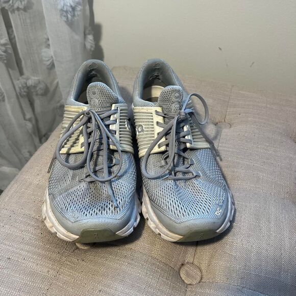Women’s On Cloud Cloudswift Sneakers Grey Lightweight Size 7.5 - Picture 2 of 5